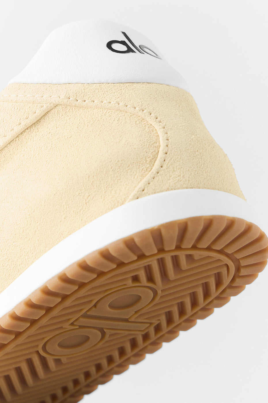 ALO Sunset Sneaker (Unisex) - Candlelight Yellow