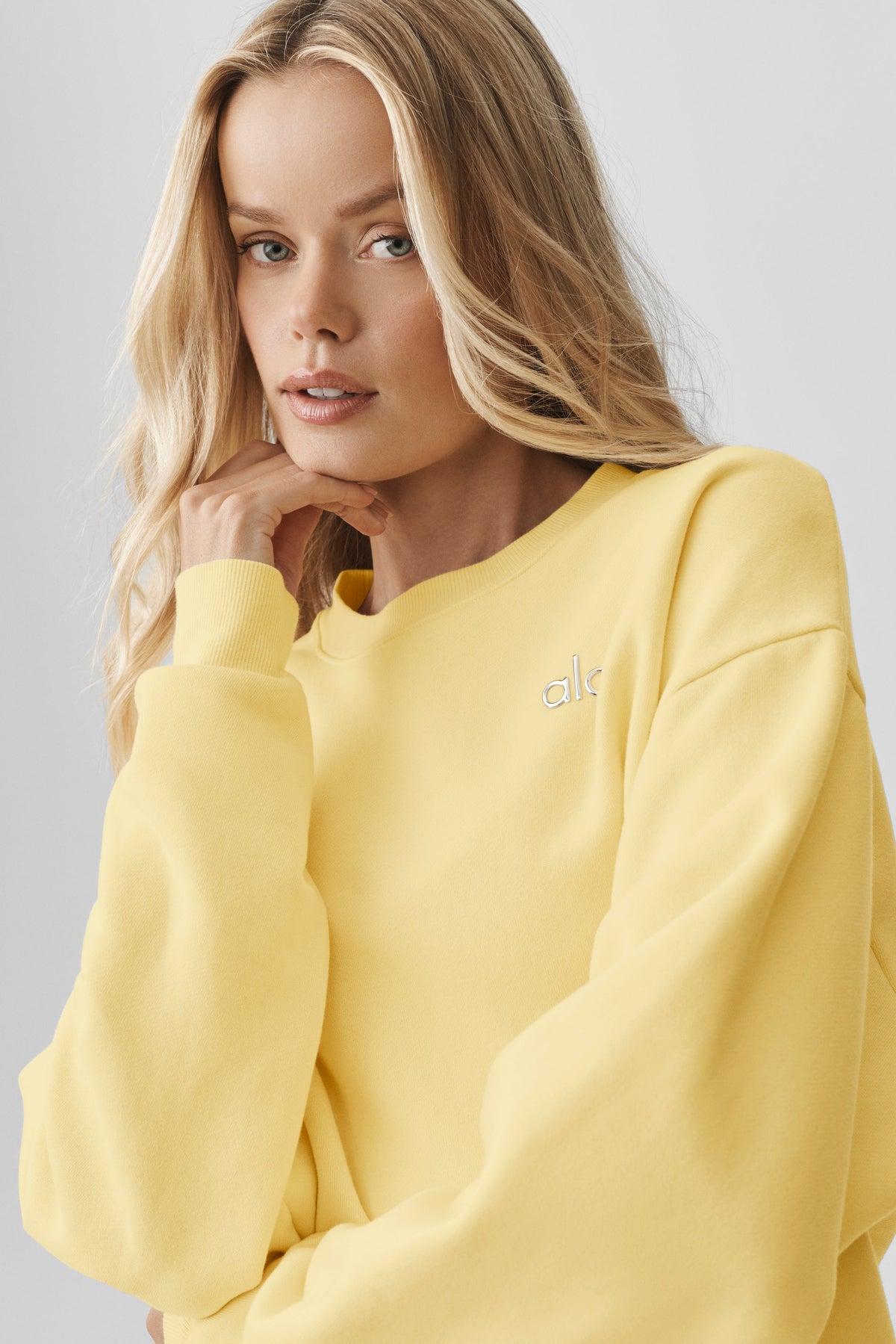 Accolade Crew Neck Pullover - Warm Butter