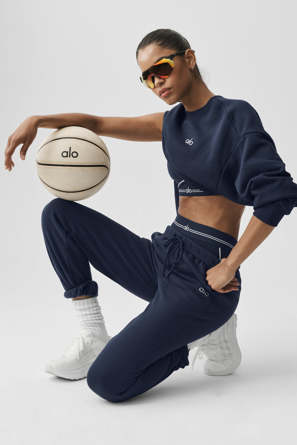 Accolade Sweatpant - Navy