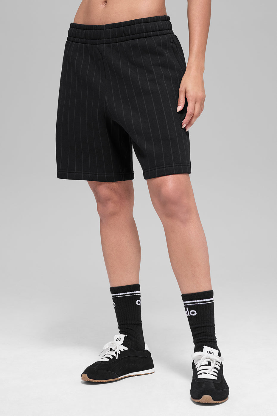 7"ALO  Pinstripe Short - Black Pinstripe
