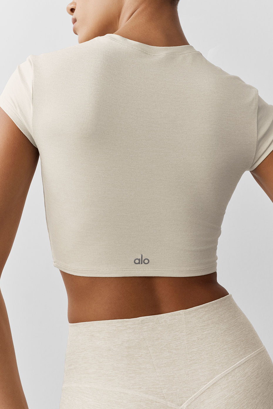 Crop Finesse Short Sleeve - Oatmeal Heather