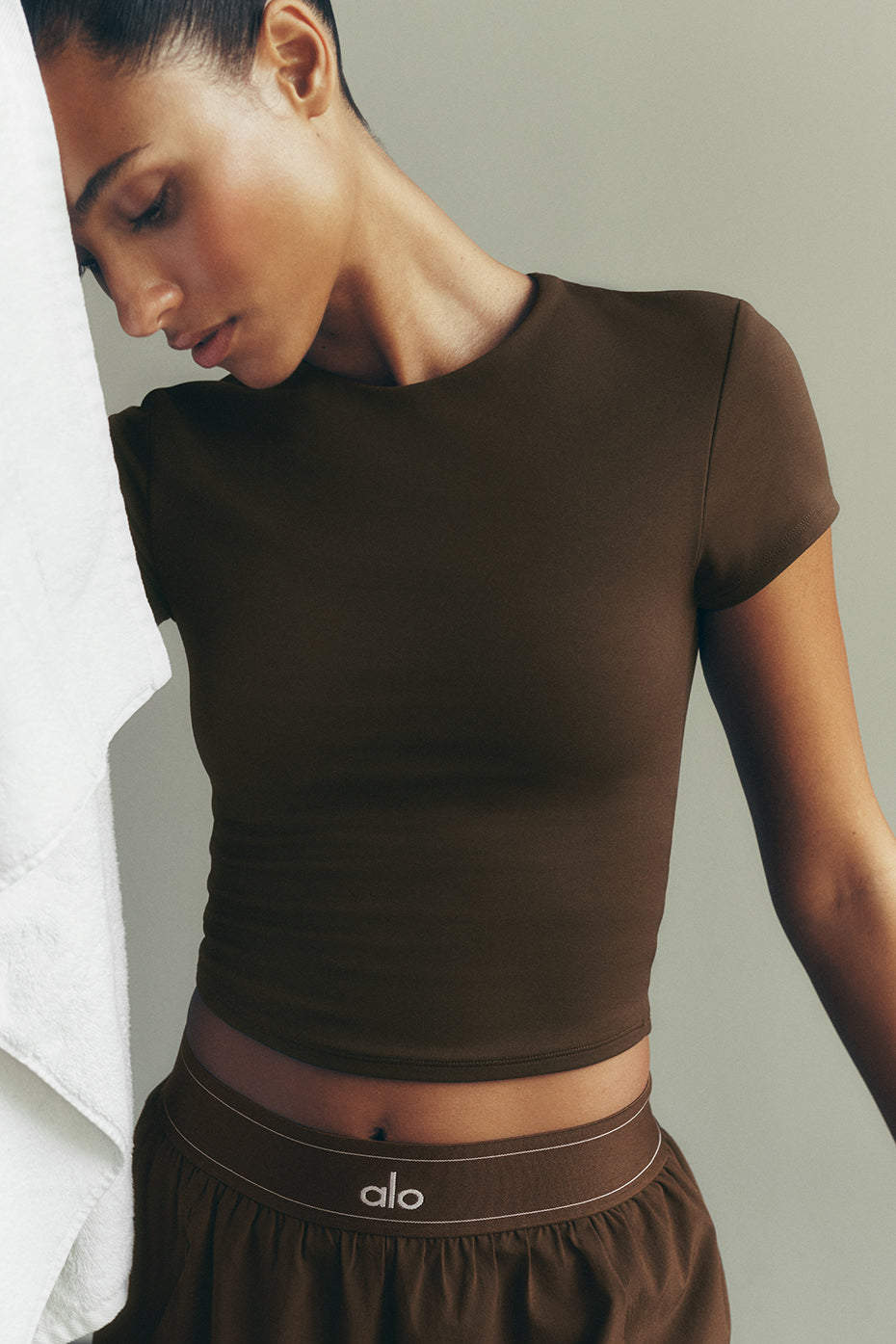 Softsculpt Precision Short Sleeve Top - Espresso