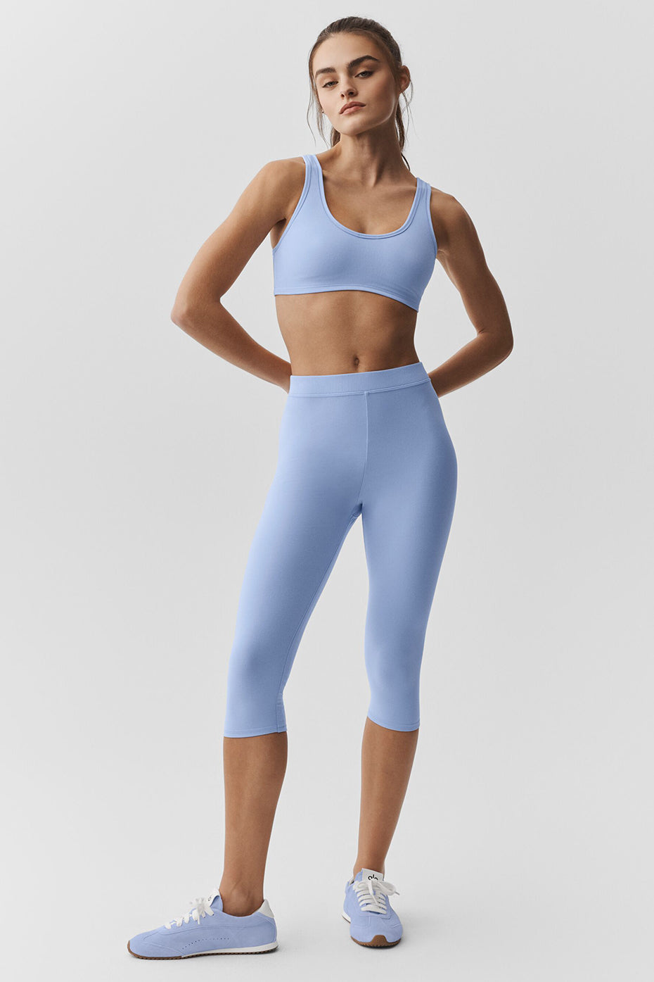 High-Waist Iconic 90's Capri - Light Provence Blue