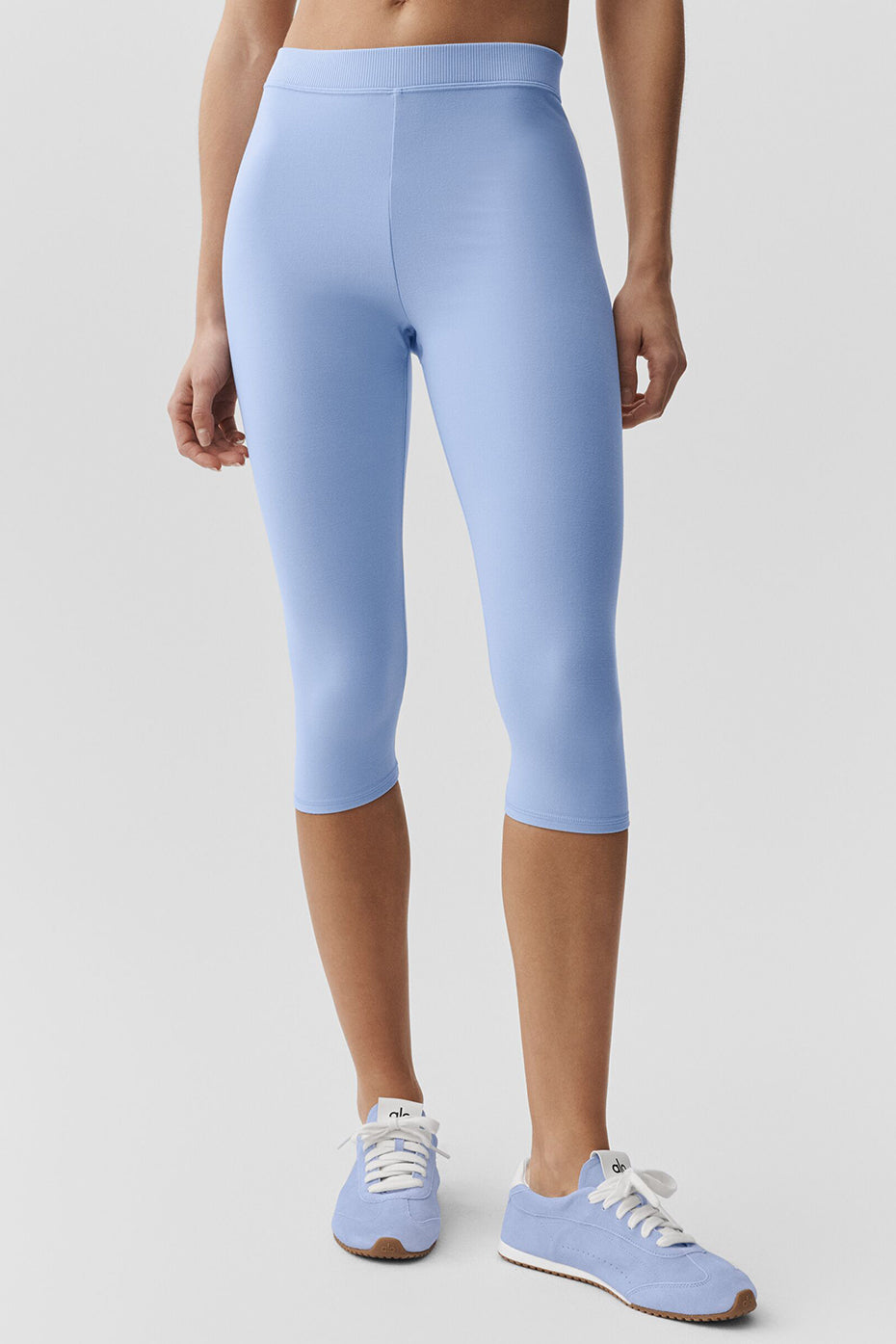 High-Waist Iconic 90's Capri - Light Provence Blue