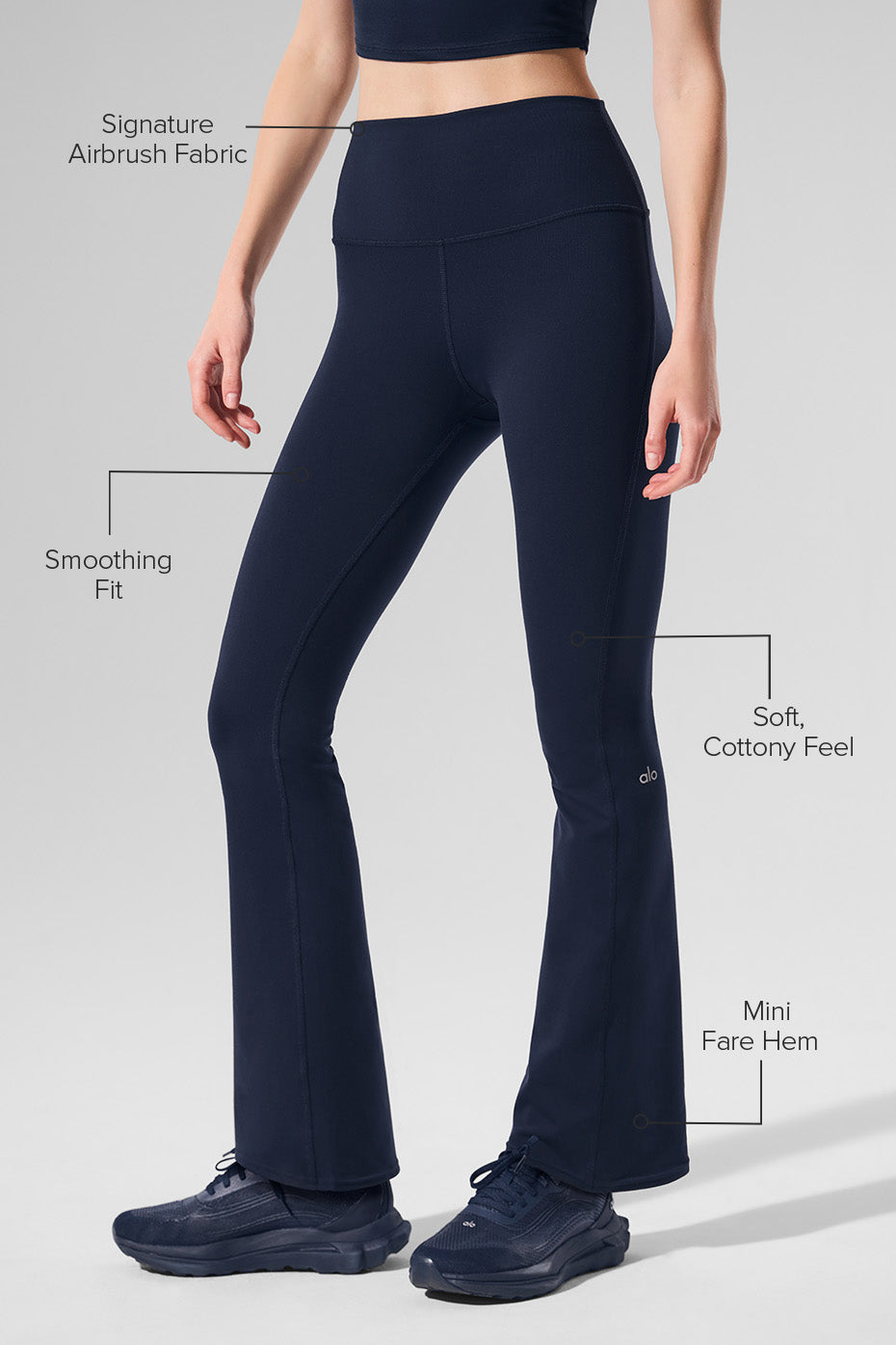 Airbrush High-Waist Bootcut Legging (Short) - Navy