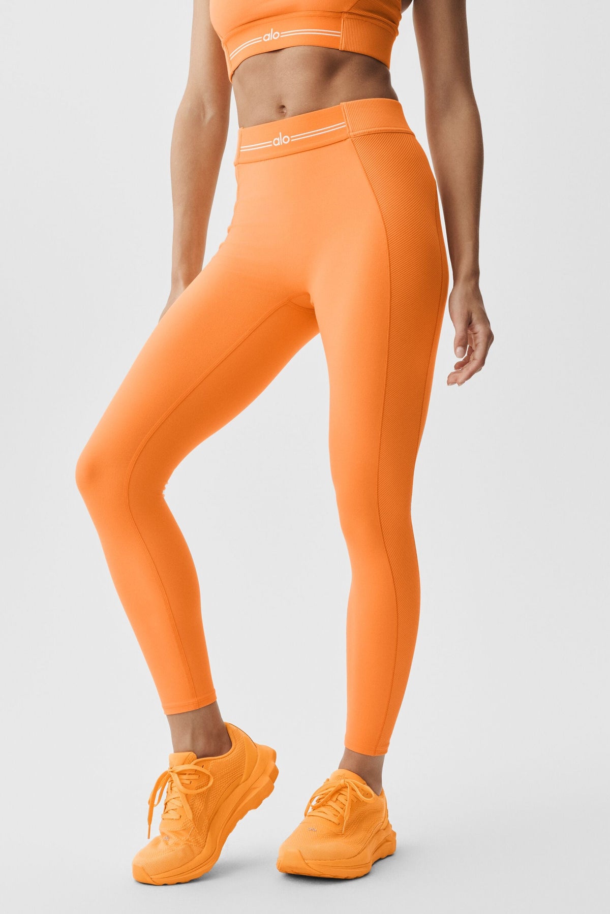 High-Waist 7/8 Relay Legging - Satsuma Breeze/White