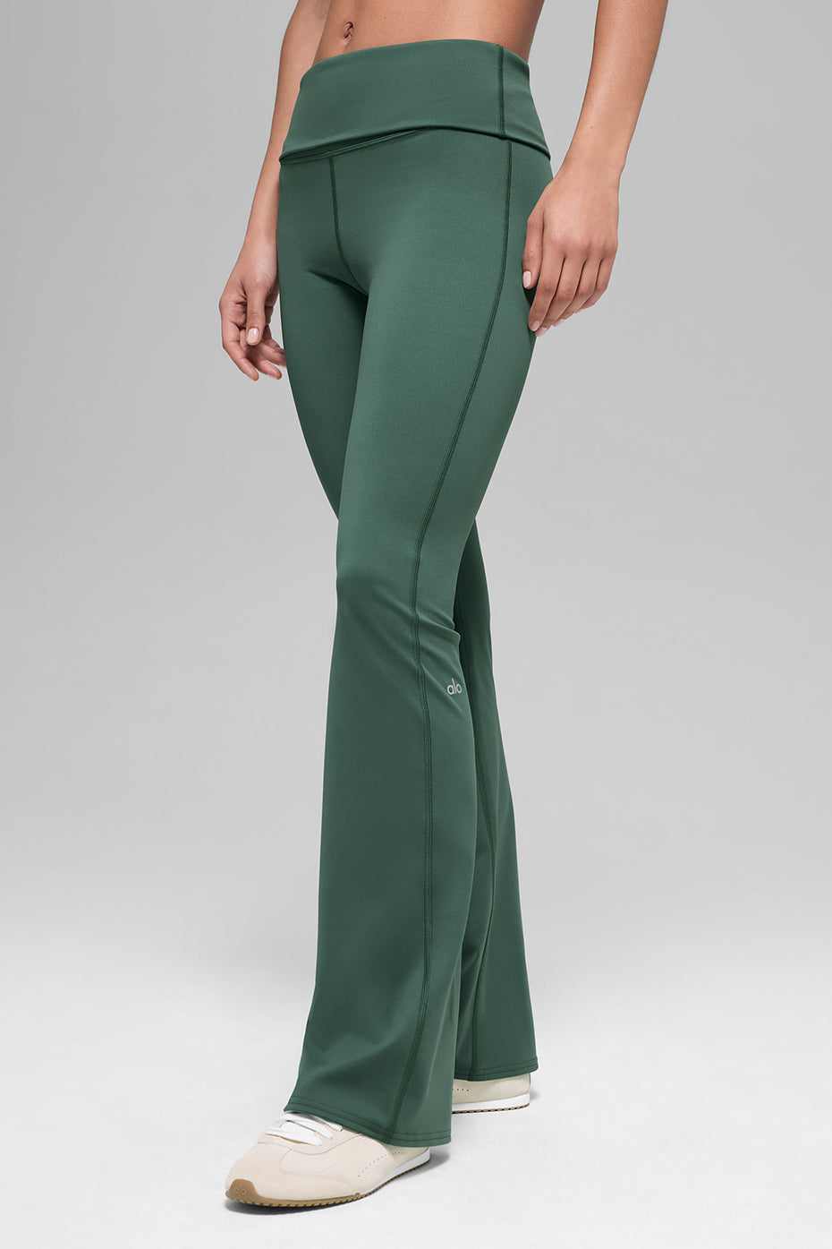 Softsculpt Foldover Flare Legging (Short) - Clover Green