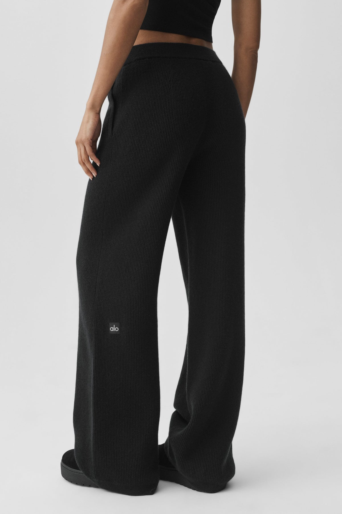 Cashmere Wool Low-Rise Harmony Trouser (Regular) - Black