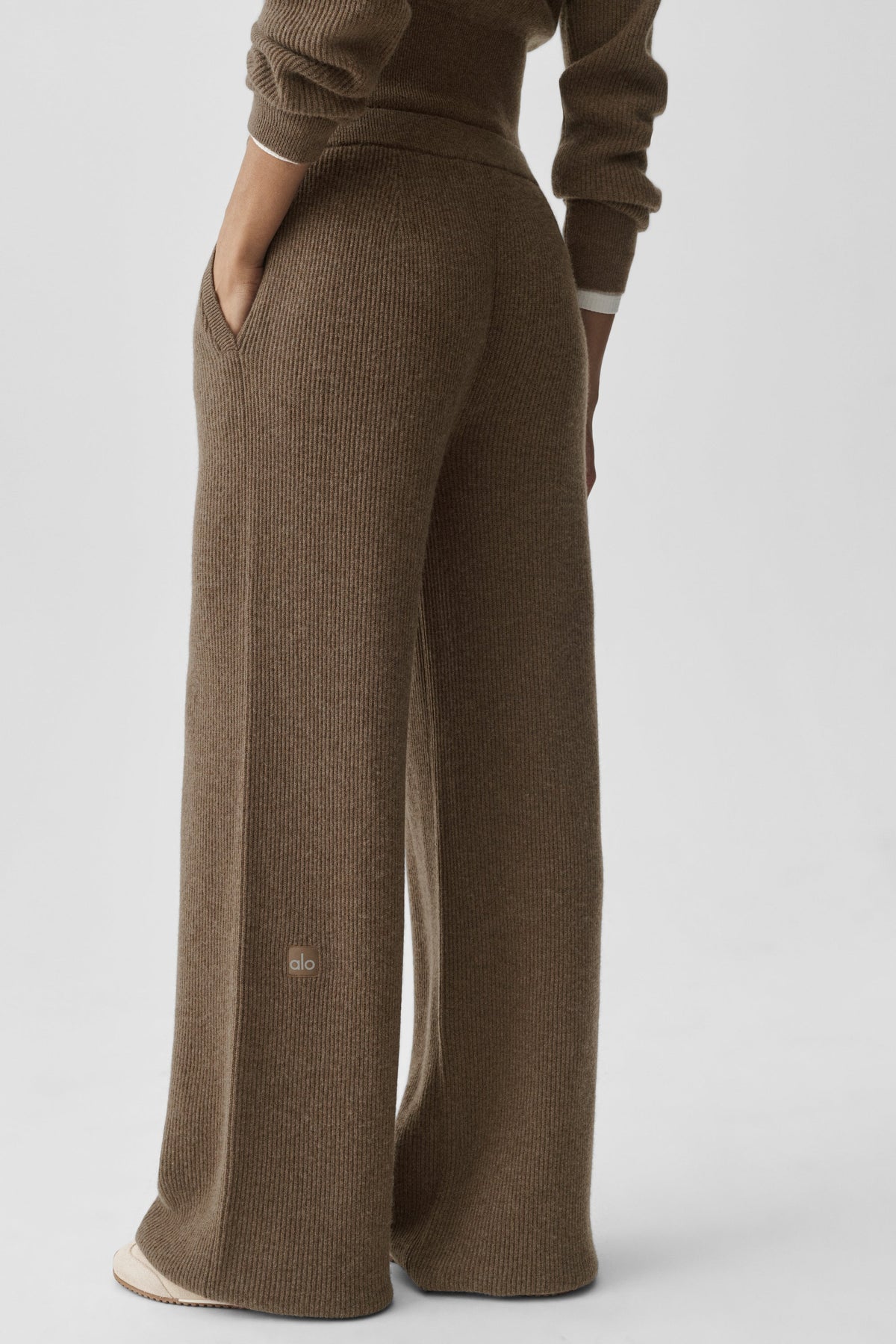 Cashmere Wool Low-Rise Harmony Trouser (Regular) - Java Brown Heather