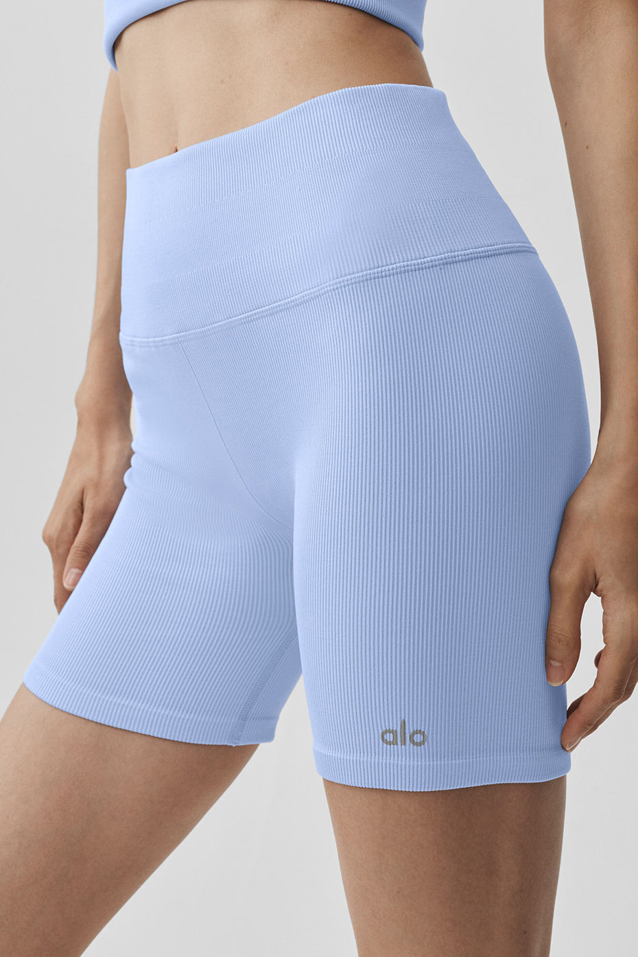 5" ALO Seamless Ribbed Favorite Short - Light Provence Blue
